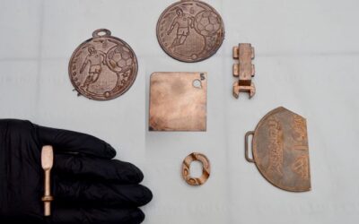 Un equipo del CONICET busca reemplazar el cianuro en el principal método de recubrimiento de metales